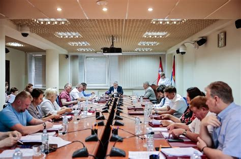 Важные решения в городской администрации