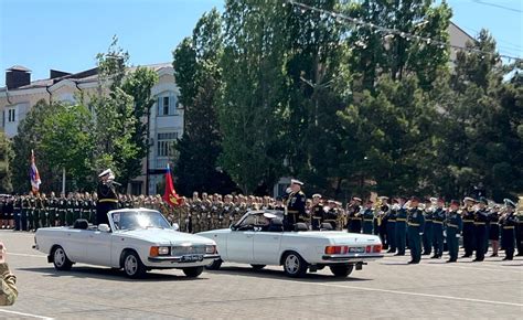 Военные парады и мероприятия на триумфальной арке