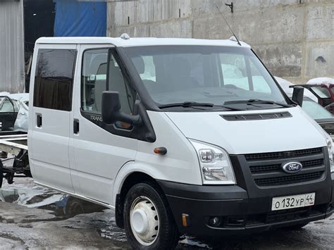 Как выбирать сервис для качественного обслуживания двигателя Ford Transit