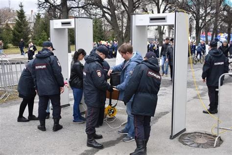 Поддержание общественного порядка на массовых мероприятиях