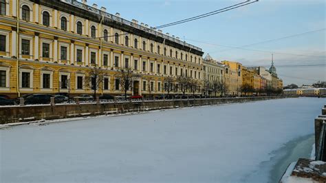 Провал Невы повлек за собой разрушения культурного наследия в Санкт-Петербурге